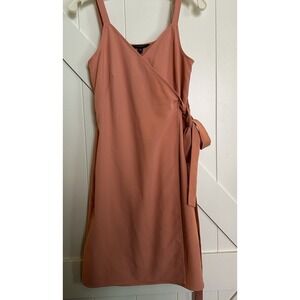 BANANA REPUBLIC‎ WRAP DRESS SALMON SIZE 2 PETITE